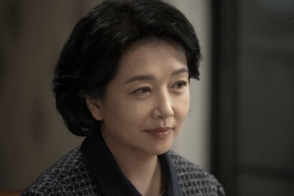 《罚罪》姜珊饰演的韩亚是什么样的女人?韩亚和常征是什么关系?