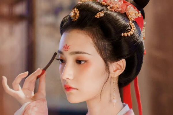 《梦华录》改编自元曲话本讲述什么故事?张好好扮演者是学生加奈?