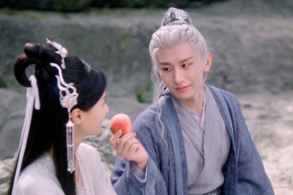 《沉香重华》电视剧故事剧情介绍?应渊渣爹玄夜教他追女孩经验?