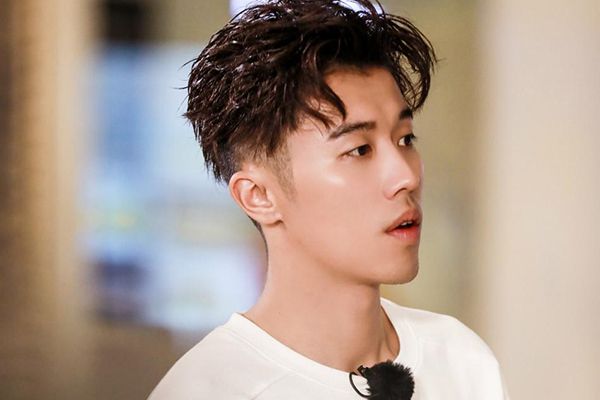 悬疑剧《胆小鬼》讲述了什么故事?青年演员周游和欧豪再次合作?