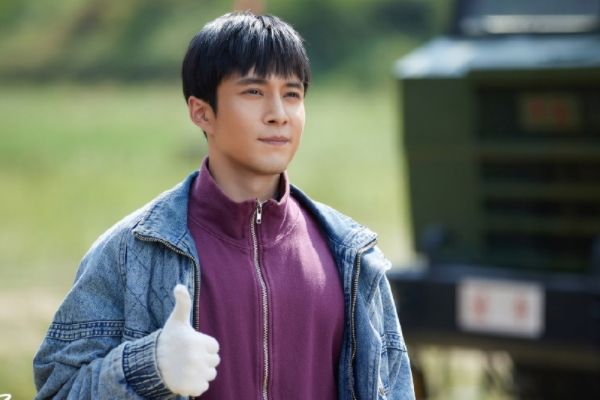 《沸腾人生》电视剧故事剧情介绍?演员韩东君阚清子邹廷威主演?