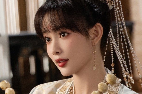 《花琉璃轶闻》徐正溪和孟子义主演?小说改编甜爽剧服道化精美?