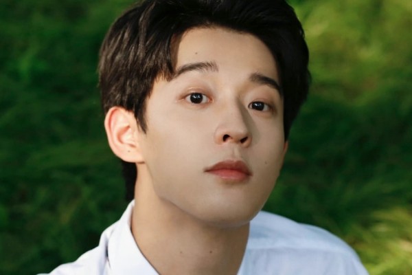 《香蕉先生不睡觉》小说改编还是原创剧本?演员阵容全员高颜值?